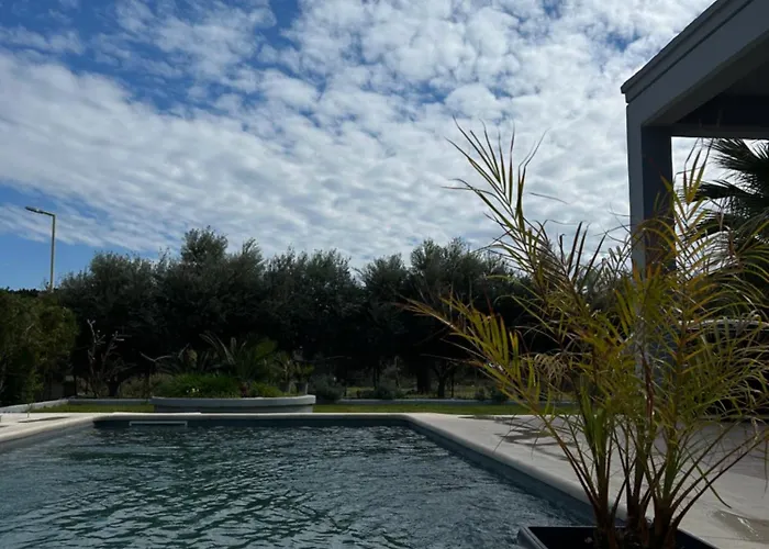 Villa Mg Luxury Kalithiész