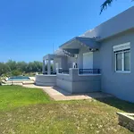 Villa Mg Luxury Kalithies