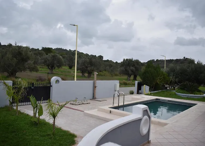 Villa Mg Luxury Kalithies