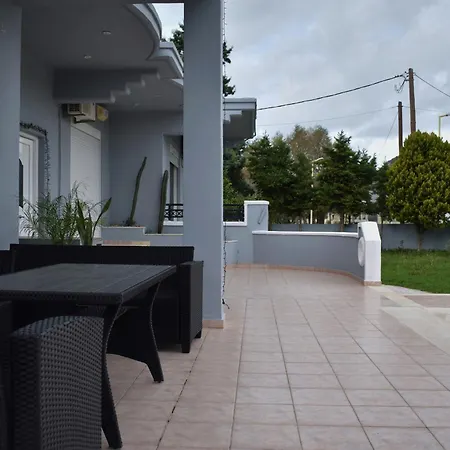 Villa Mg Luxury Kalithies